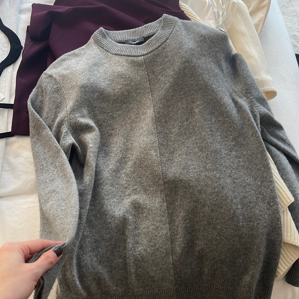Theory Colorblock Cashmere Sweater